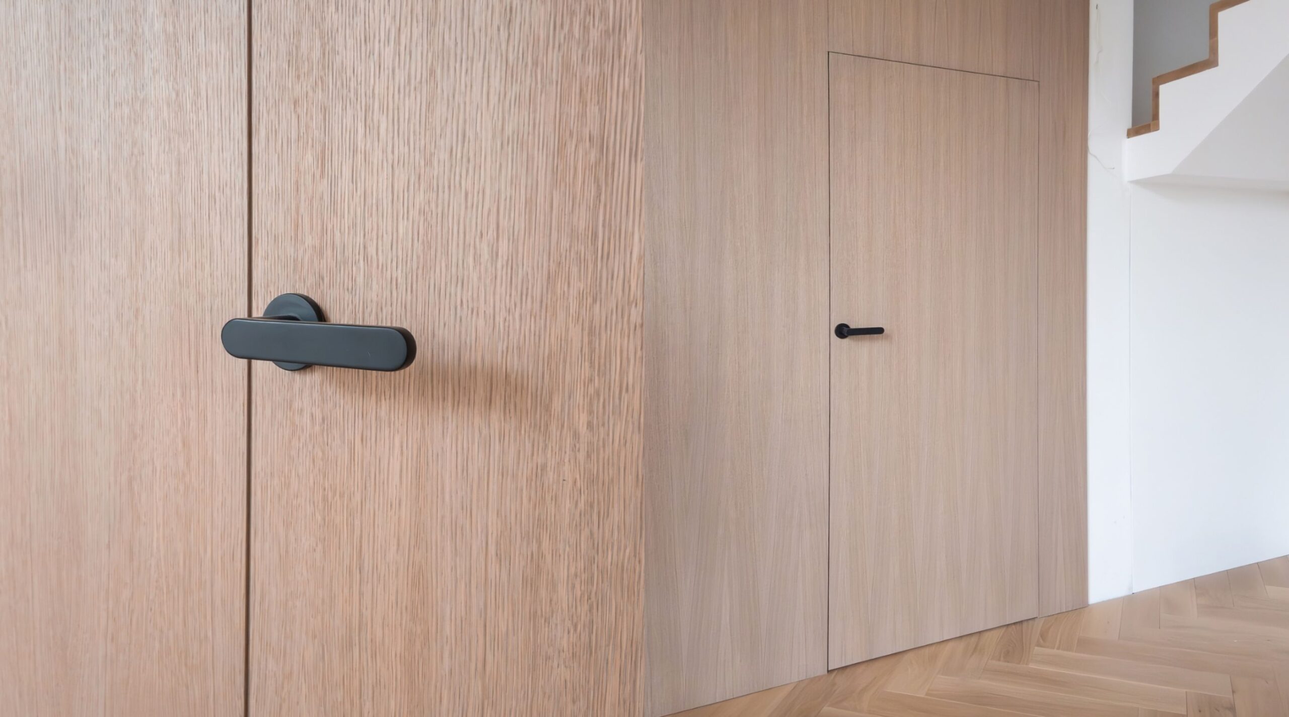 Intiri drzwi ukryte smartwall concealed doors